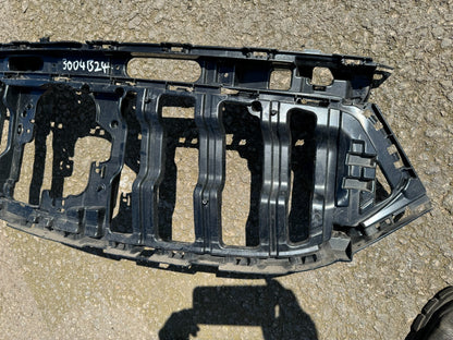 MERCEDES-BENZ EQA H243 250 前保桿水箱罩支架 A2438884900 2023