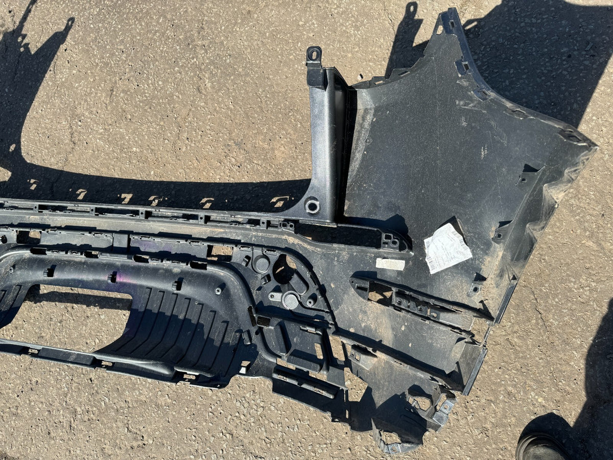 BEMPER BELAKANG RANGE ROVER EVOQUE L551 K8D217D781AAW 2018 2019 2020 2021 2022