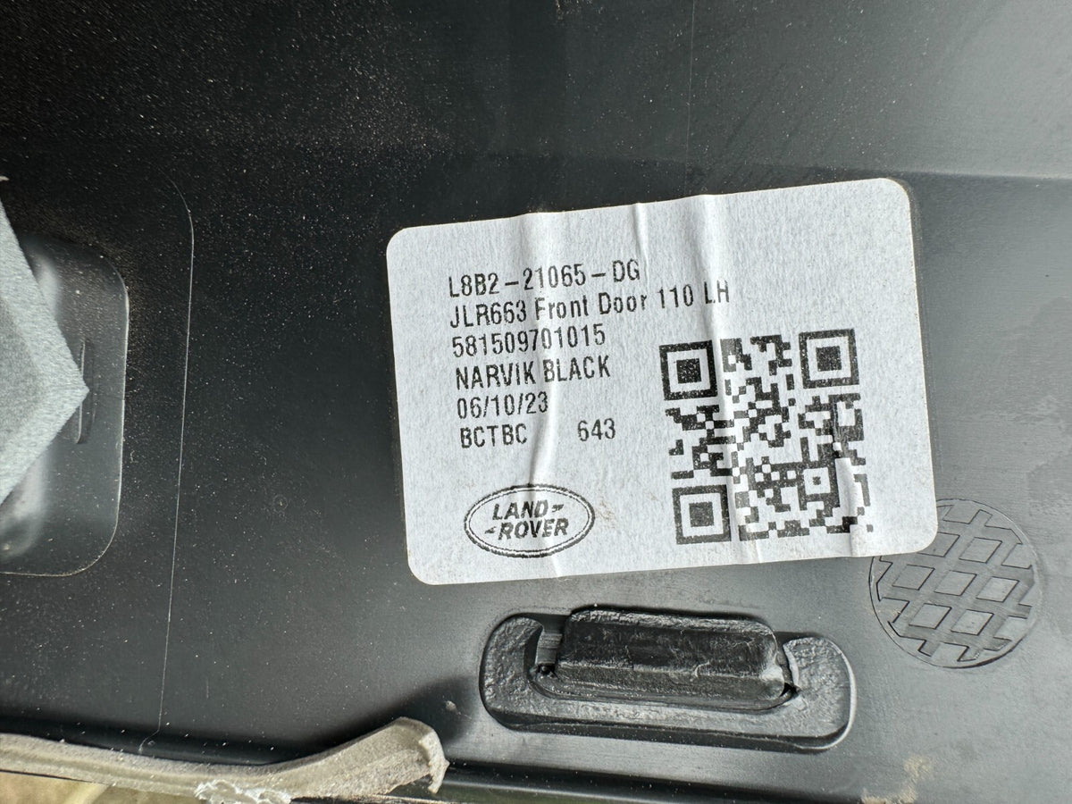 2023 LAND ROVER DEFENDER 2020TO2023 GENUINE LEFT SIDE FRONT DOOR TRIM L8B221065D