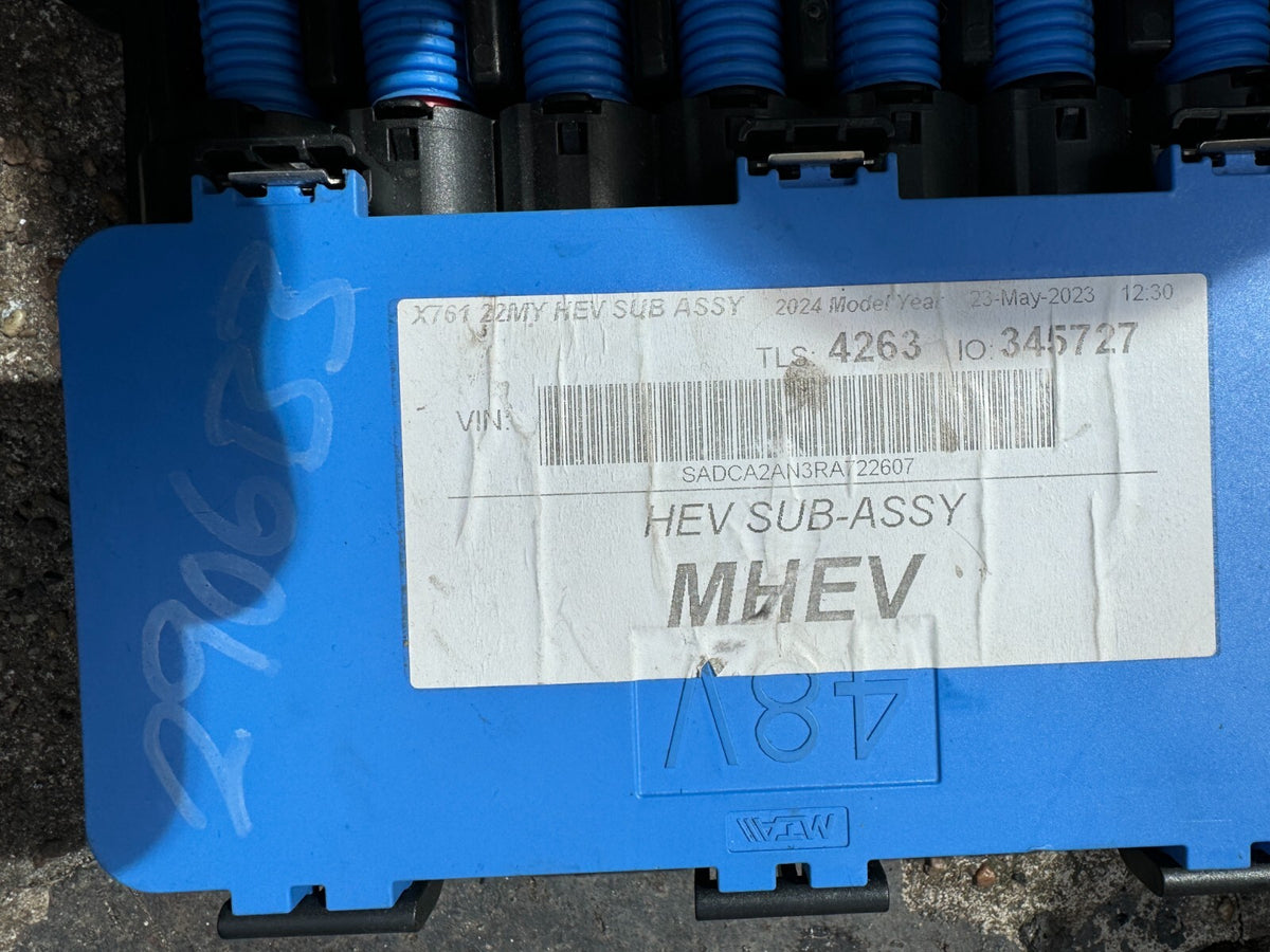 JAGUAR F-PACE X761 MHEV Power Distribution Box N8A2-14N168-AA 2.0 Hybrid 150kw