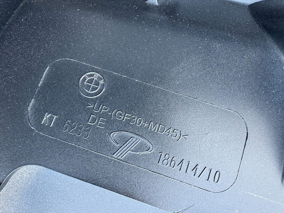 BMW F13 行李箱蓋 尾門 後面板