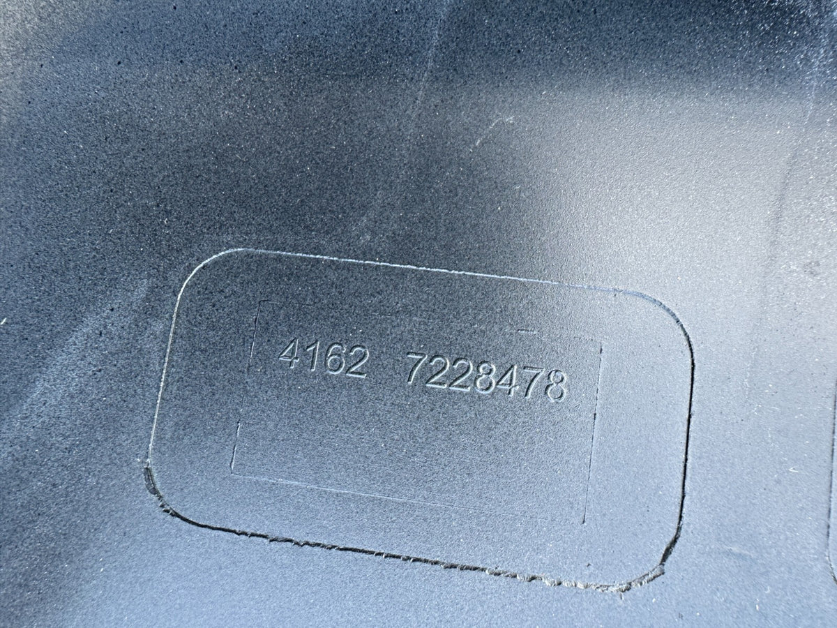 BMW F13 行李箱蓋 尾門 後面板
