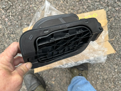 SEAT Leon 3 generation (2012-2020) Fuel Tank Flap 5F4809905 5F9809905