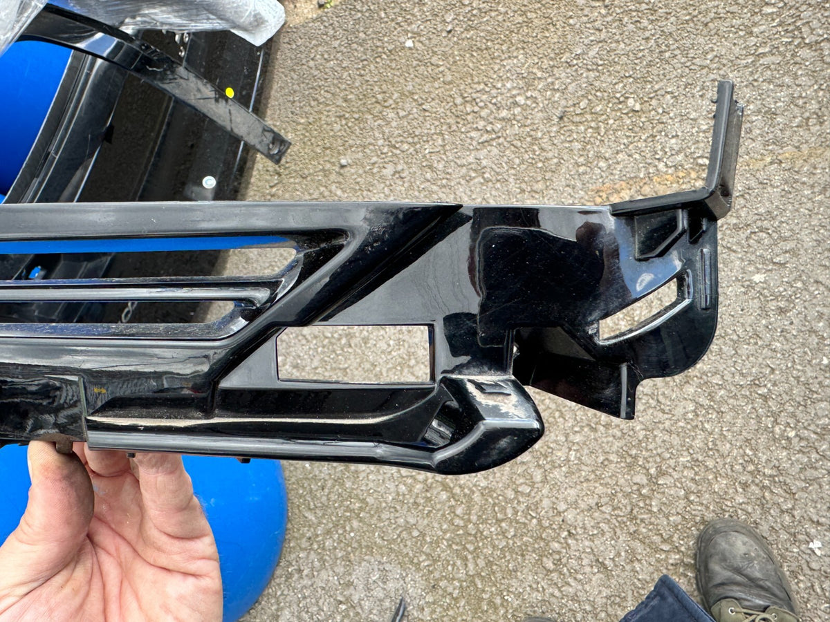 2021 Volvo XC90 Cover. Bumper, Body Parts. (Right, Front) 31663509 2020 ke 2024