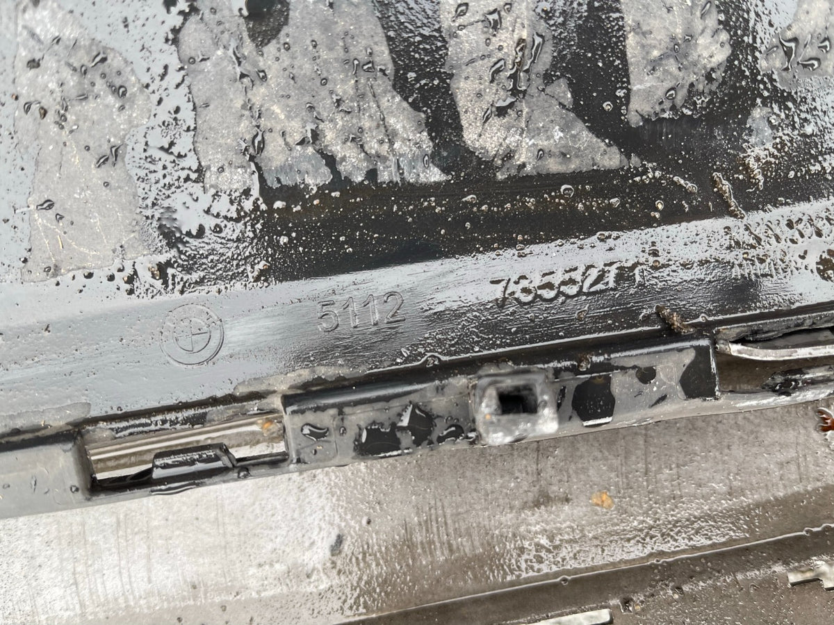 BMW X1 F48 2015-2019 BUMPER BELAKANG DENGAN DIFUSER PDC ORIGINAL 7355271