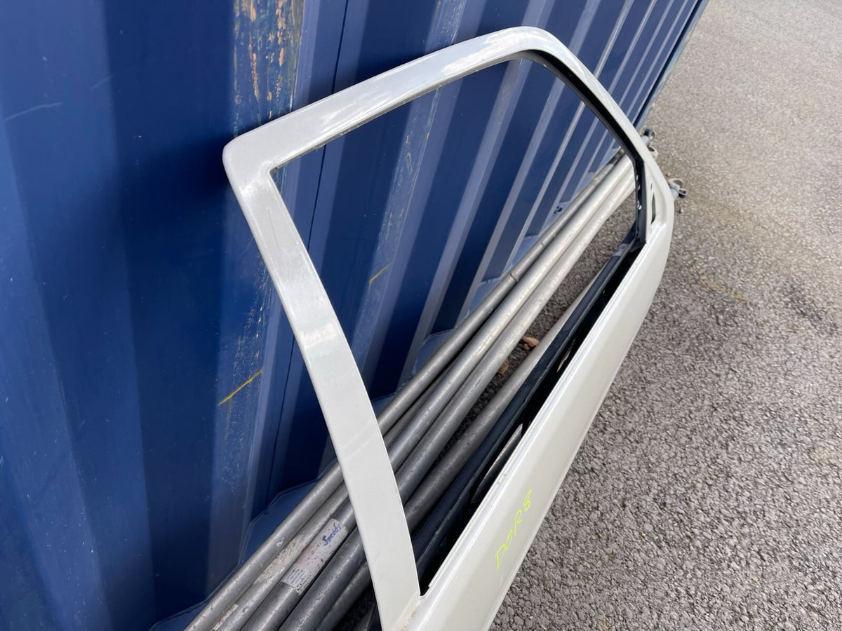 9004H7 CITROEN SAXO front door rh 1996 ON