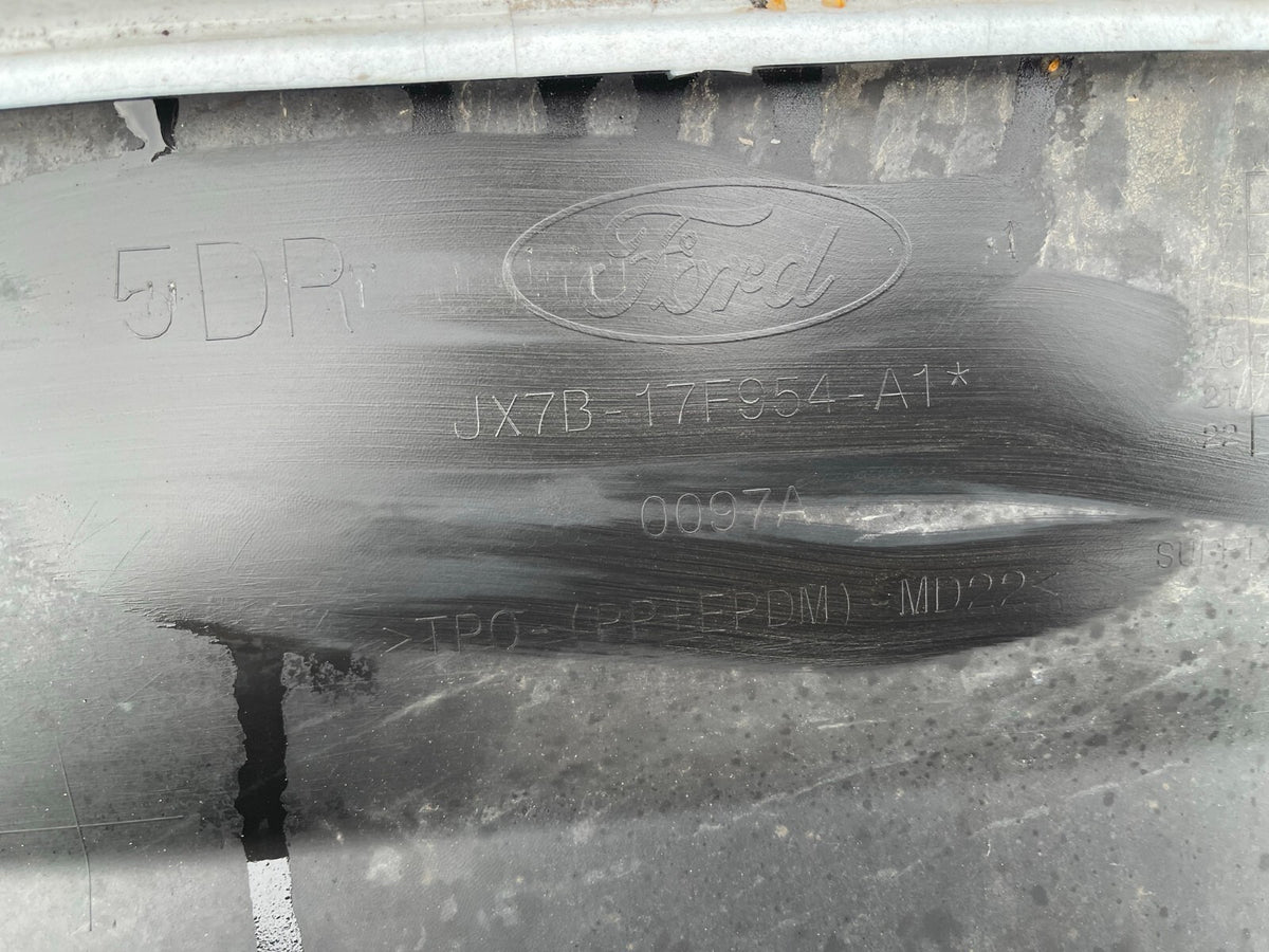 BUMPER BELAKANG Hatchback 5 Pintu ORIGINAL FORD FOCUS 2018 ke atas p/n JX7B-17906-A1
