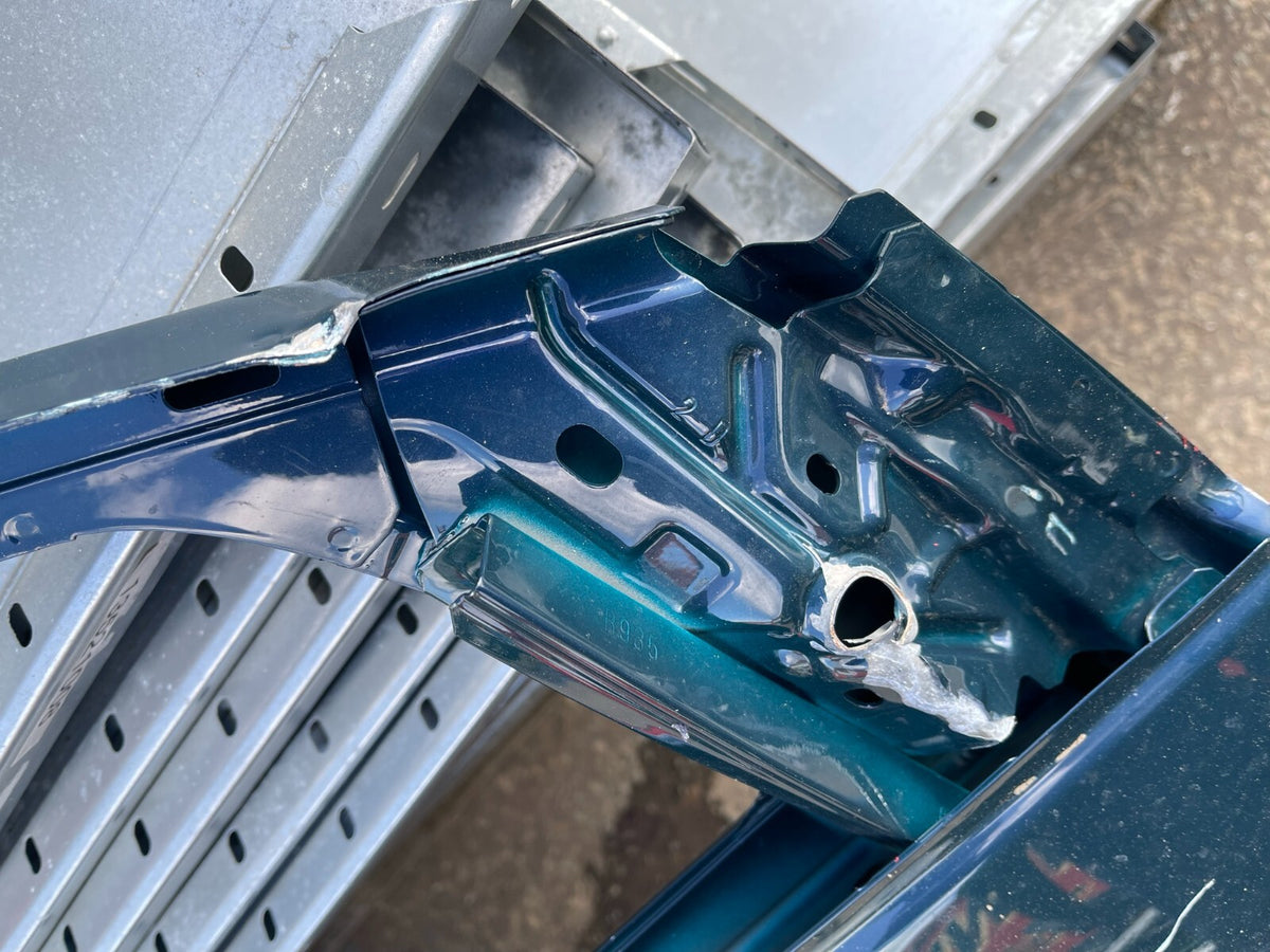 Car door TBA4