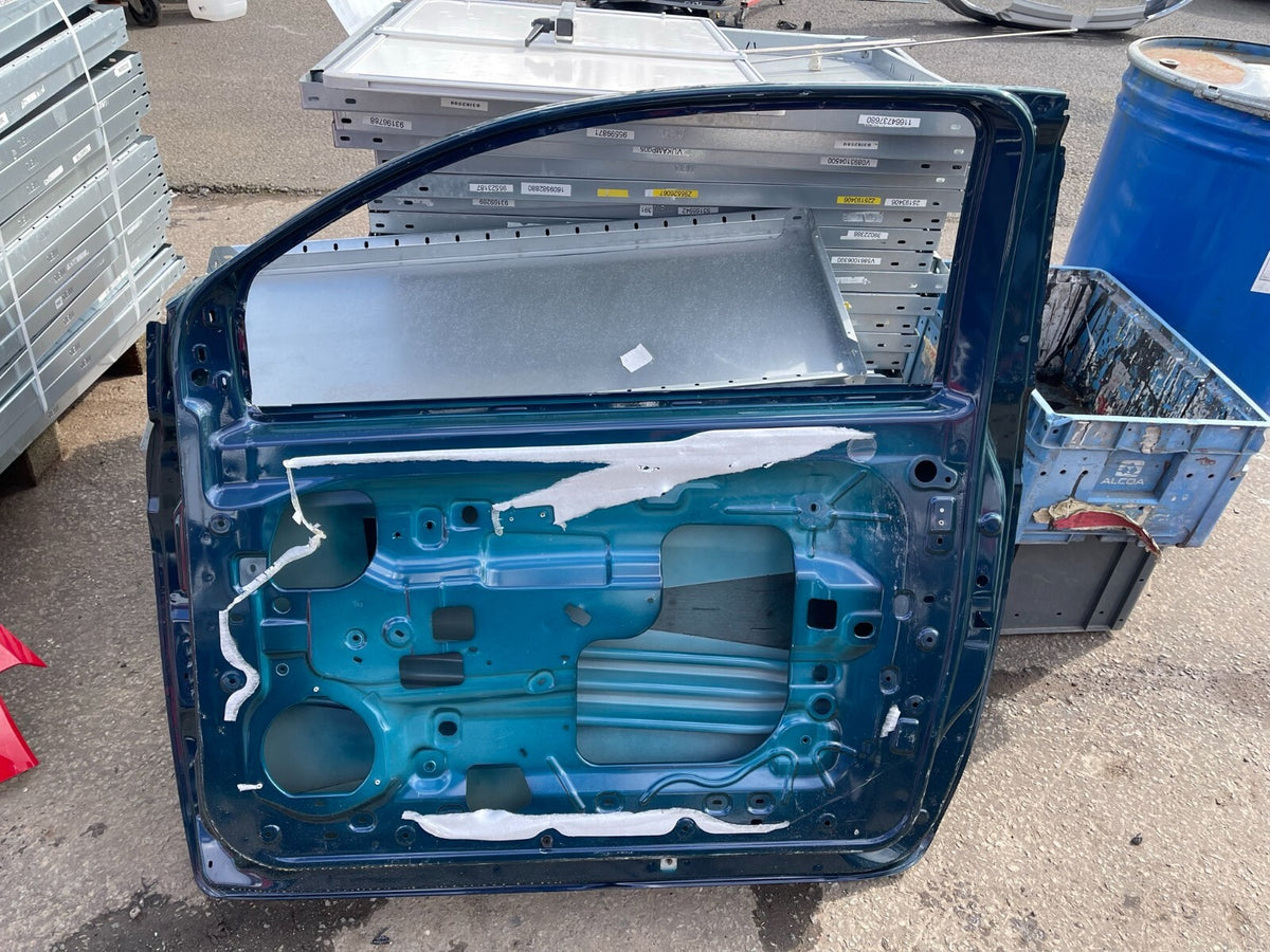 Car door TBA4