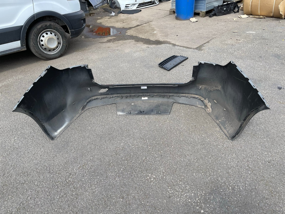 Original Opel Insignia B Sports Tourer facelift bumper belakang