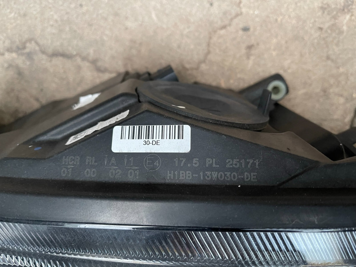 2018 GENUINE FORD FIESTA MK9 2017 ON PASSENGER SIDE LEFT H1BB-13W030-DE (TR42)