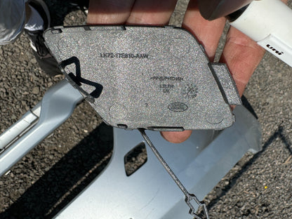 Land Rover Discovery Sport L550 Front Tow Cover LK72-17E810-AAW HAKUBA SILVER
