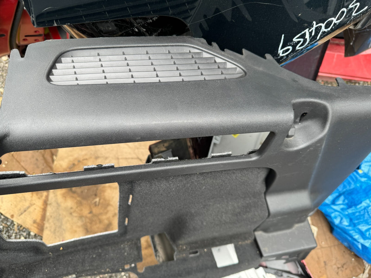 LAND ROVER DISCOVERY SPORT L550 N/S PASSENGER SIDE LEFT BOOT TRIM