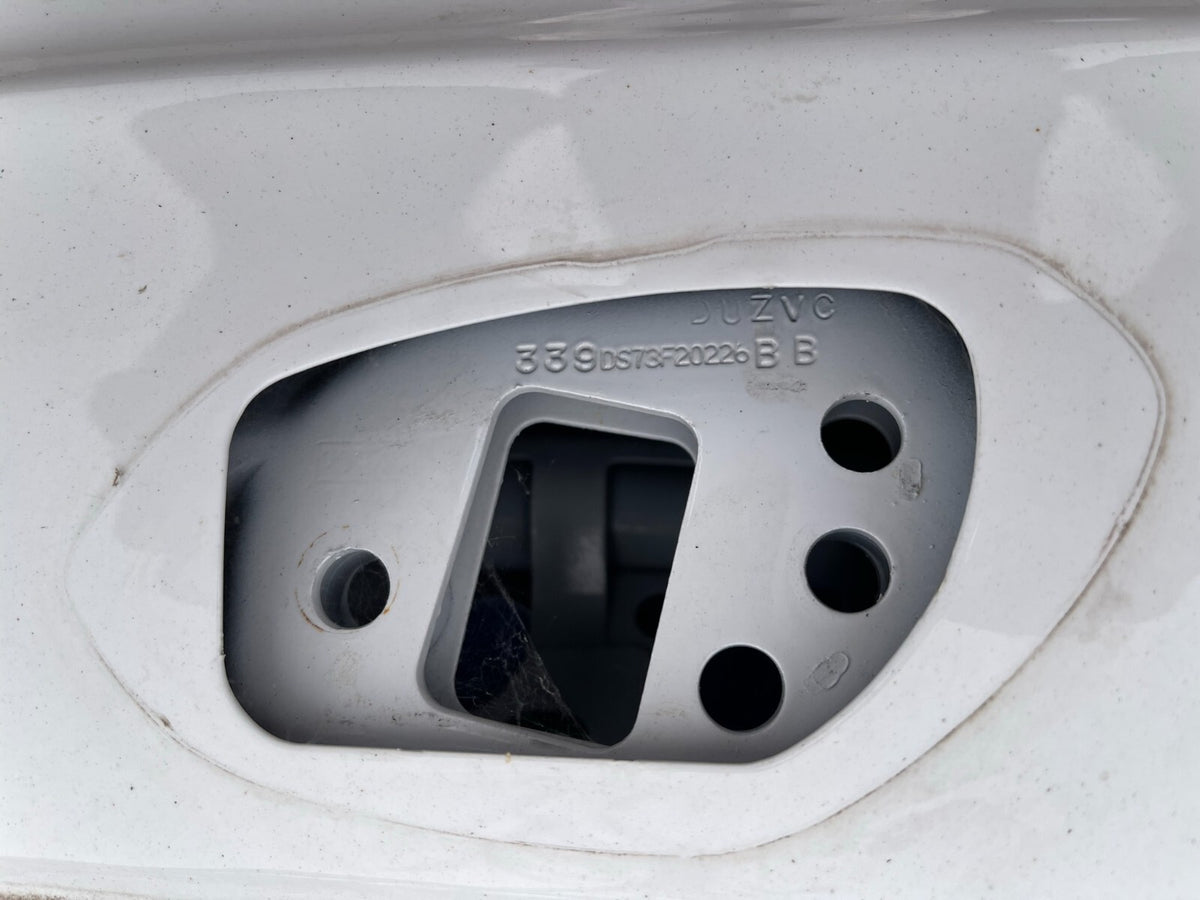 FORD FUSION MK5 13- door DR0373 DS73F20226