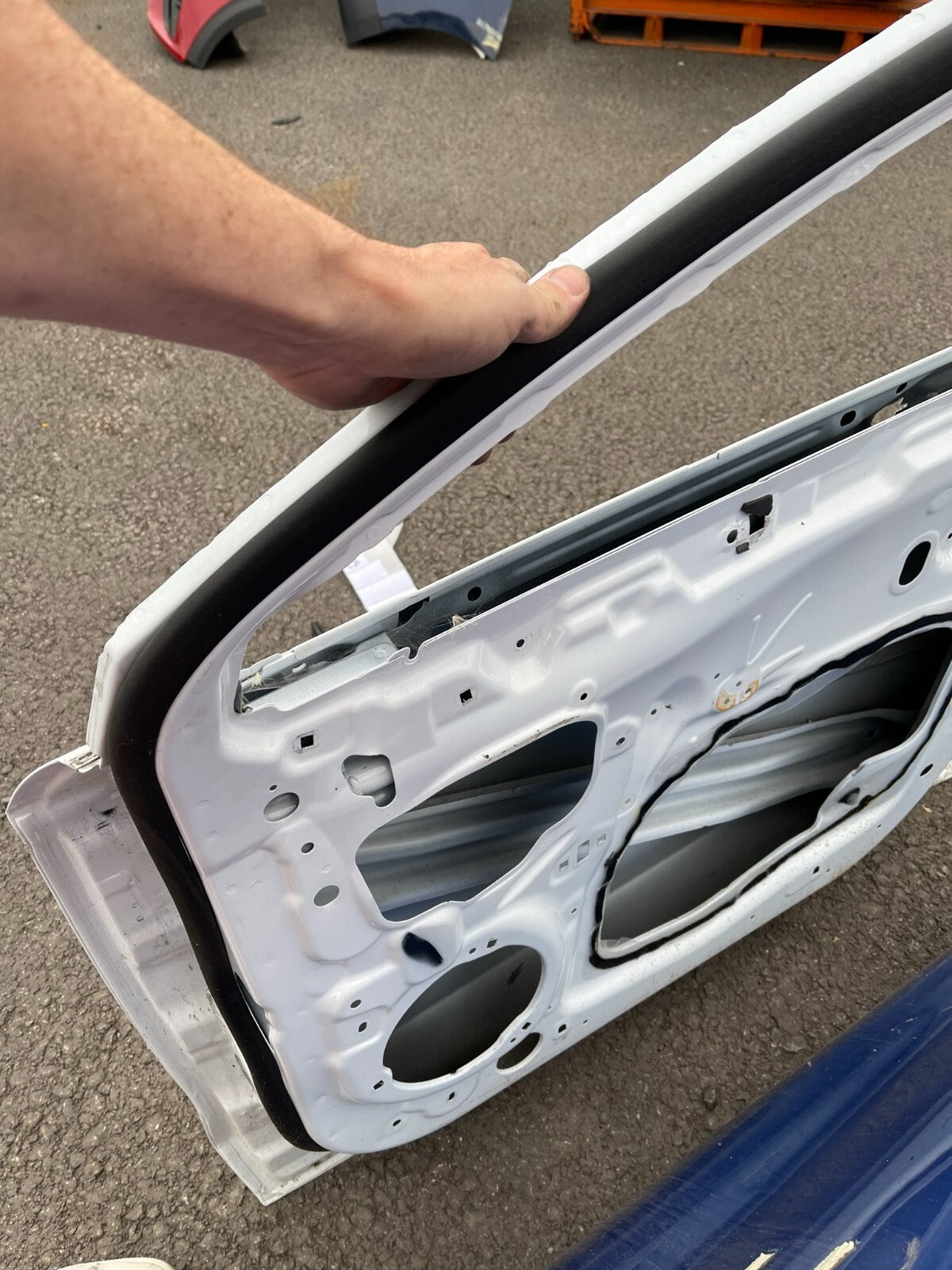 FORD FUSION MK5 13- door DR0373 DS73F20226