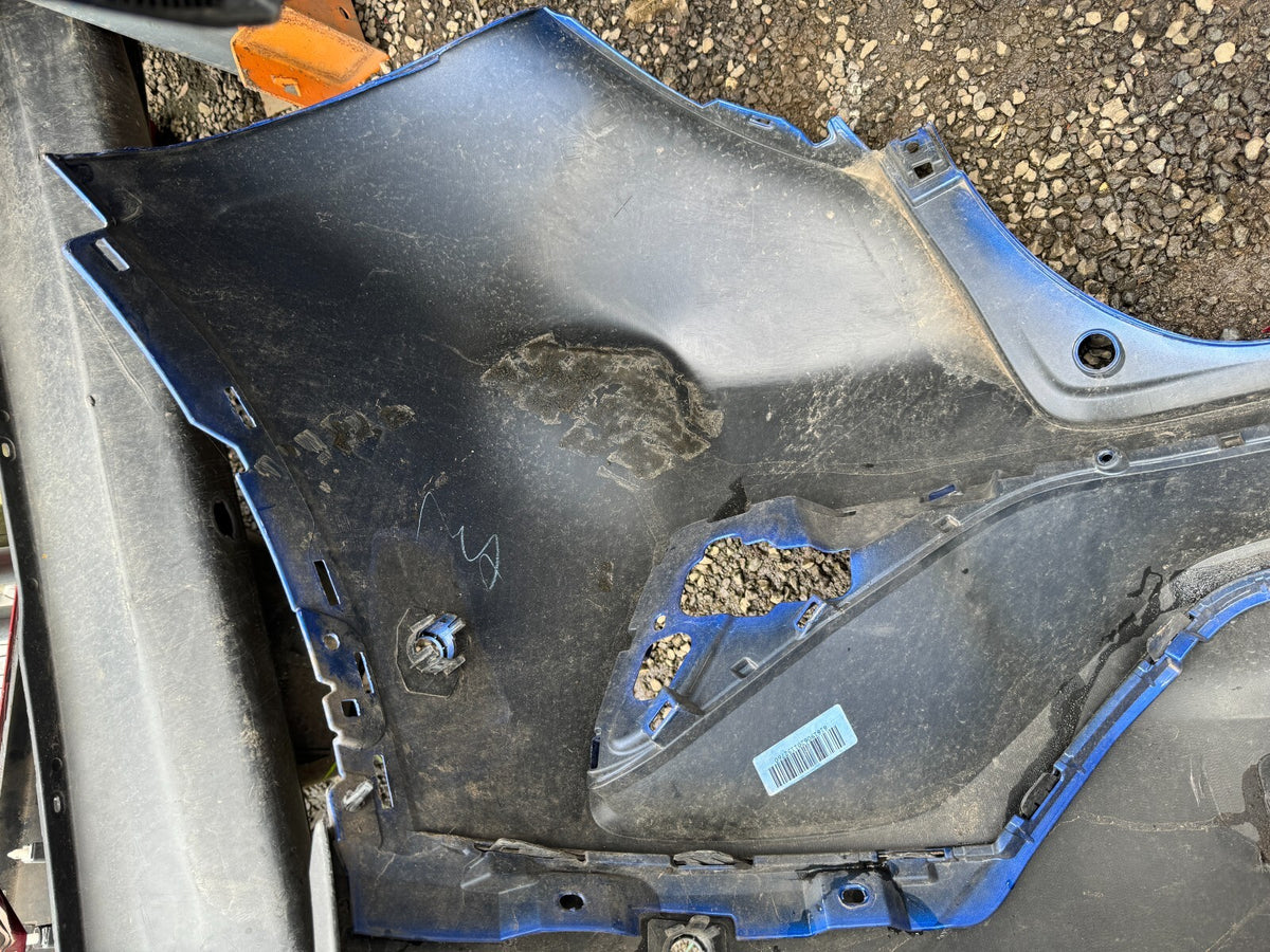 原廠 TOYOTA CHR CH-R 2016 年起 後保桿 P/N:52159-F4010 有損