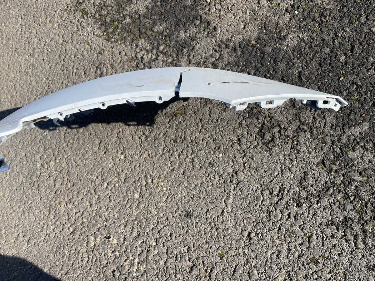 Kia Xceed Front Bumper 2019 ON 86511-J7CA0 Original *RUSAK*