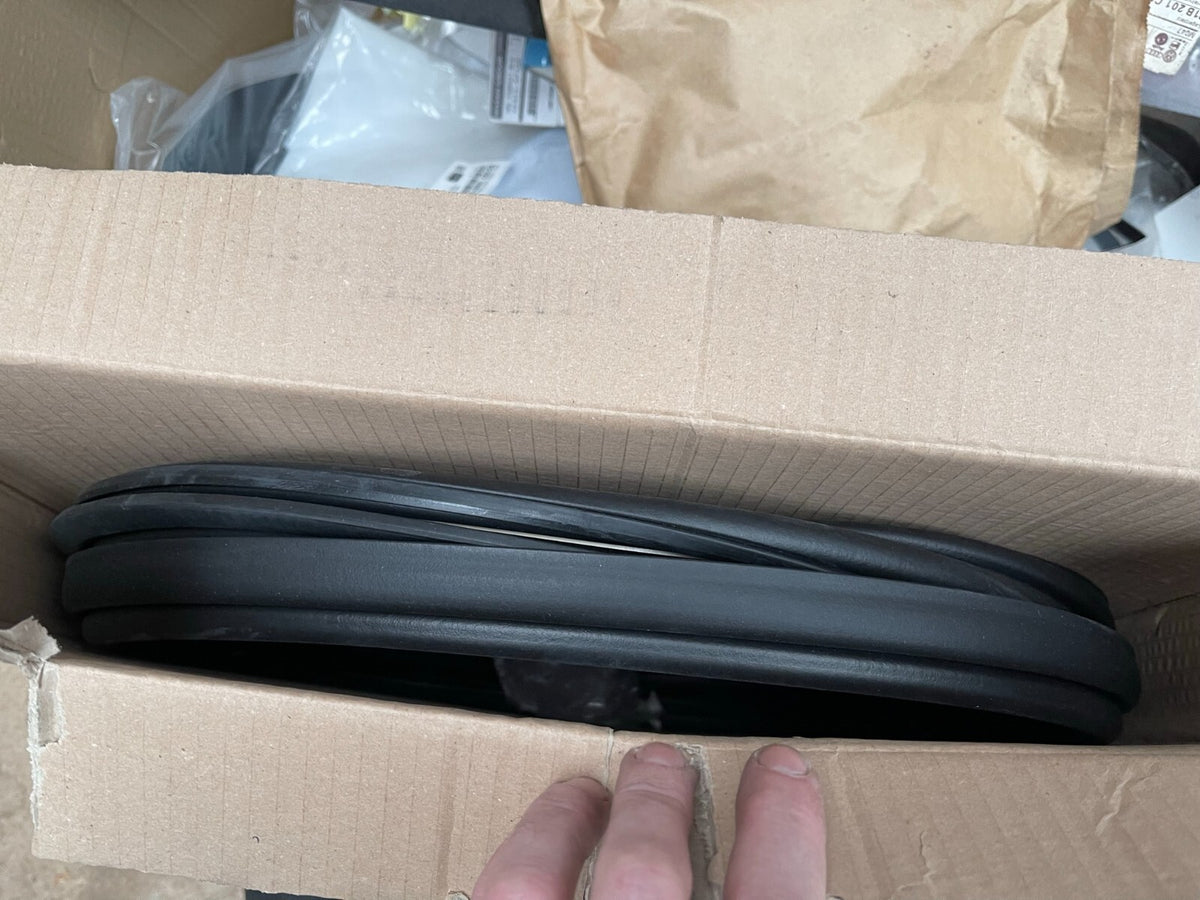 Ford Tourneo Connect MK2 Cargo Room Door Gasket 2424138 NEW ORIGINAL