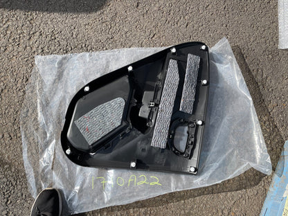 2021 Citroen C1 / TOYOTA AYGO AB40 door card panel trim 67630-0H040 Right Rear