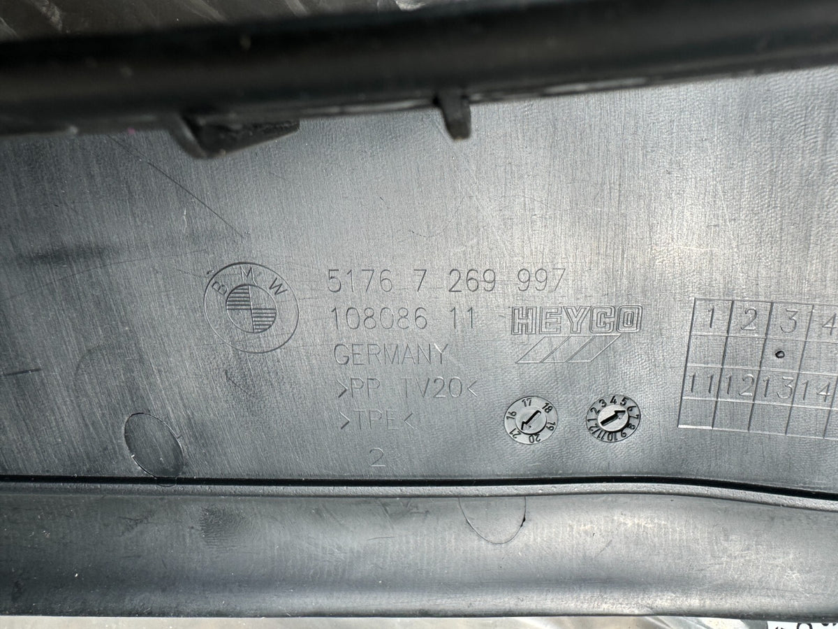 GENUINE OEM BMW F20 F21 F22 F23 F87 M2 BONNET SEAL LEFT 51767269997