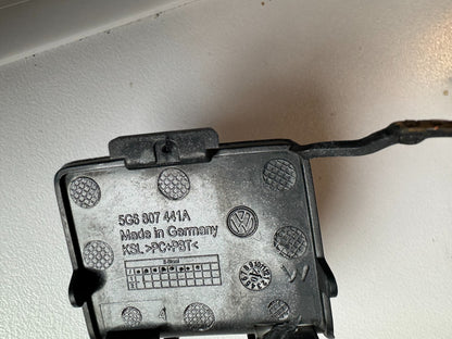 VW GOLF MK7 ฝาปิดรูลากรถกันชนหลัง แท้ 5G6807441A