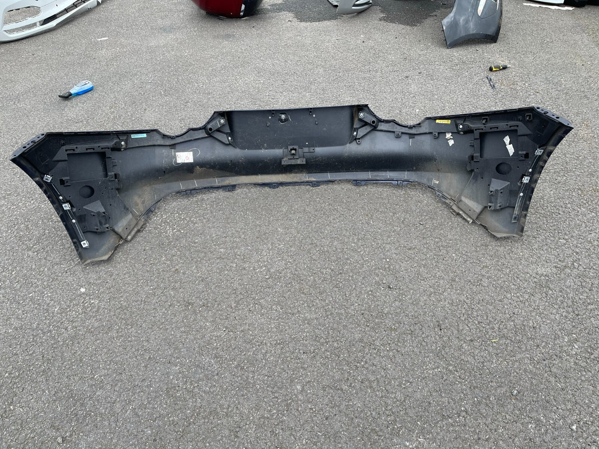 原廠 JAGUAR F TYPE 2013-2018 2 門 Coupe 後保桿 零件號碼 EX53-17D781-A