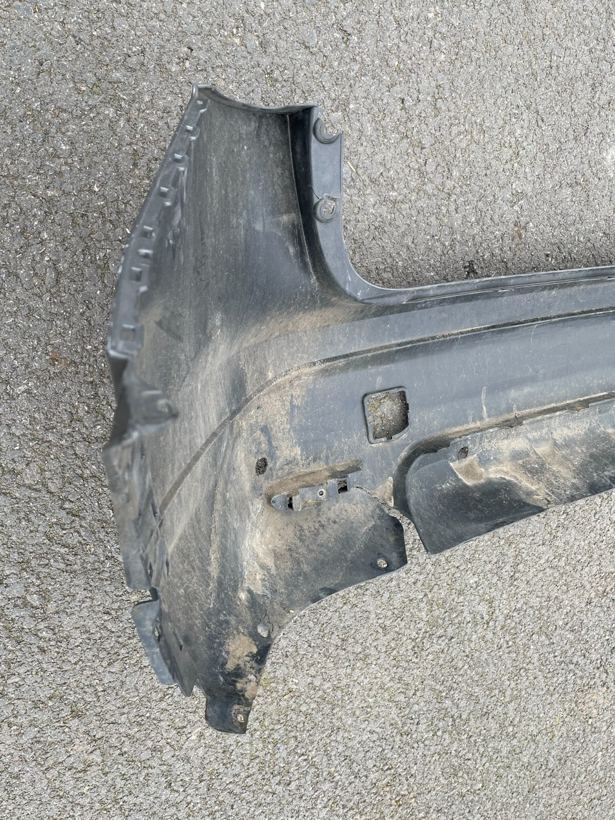Cản sau chính hãng OEM Nissan Qashqai 2014-2017