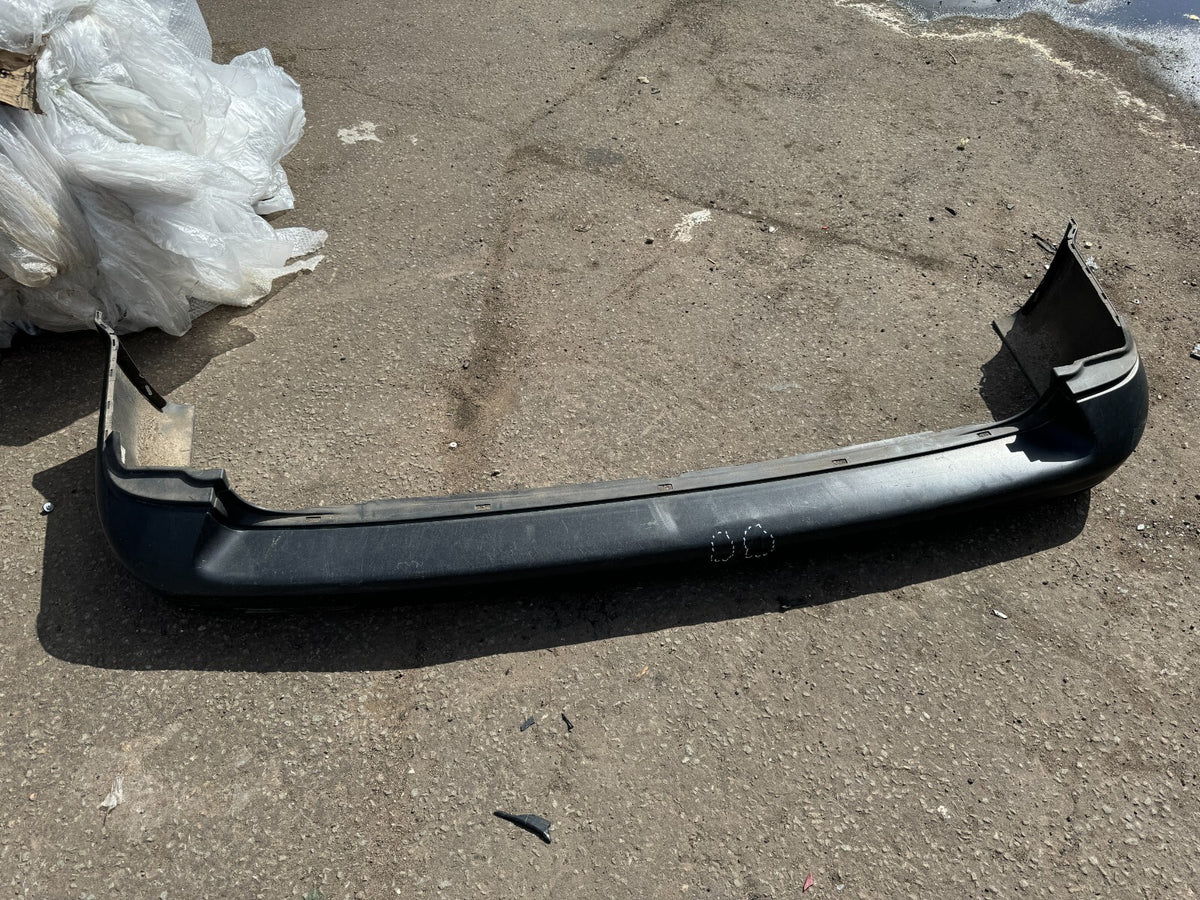 2018 BUMPER BELAKANG ORIGINAL COCOK UNTUK VW TRANSPORTER T5 7E0807417 E