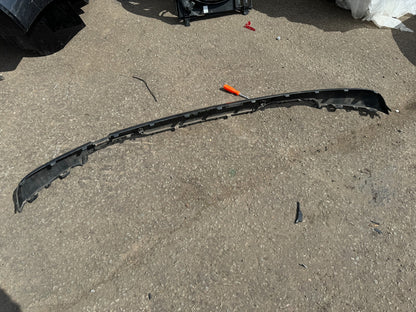 BMW X5 後保桿下下擾流板 7440885 G05 2019 18310993