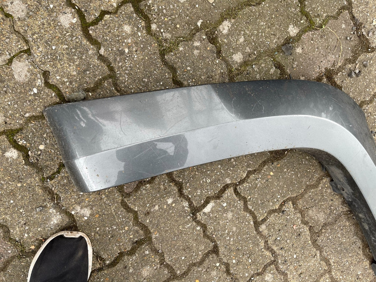 VOLKSWAGEN AMAROK MK1 Kotflügelverbreiterung hinten links 2H6853817 2H6853817L