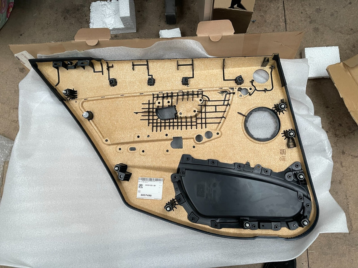 NEU ORIGINAL BMW 3ER F30 TÜRVERKLEIDUNG RECHTS LEDER 2083450