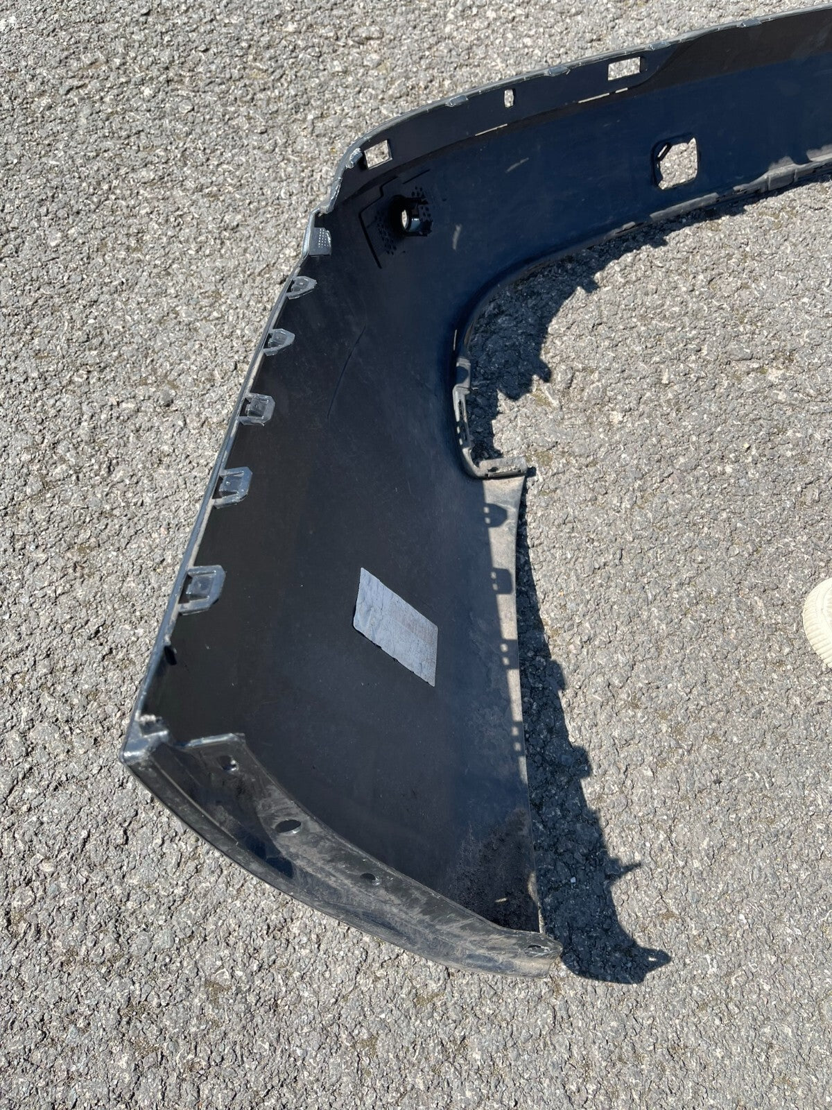 2022 VOLVO XC90 REAR BUMPER GENUINE PDC HOLES 31353430 *2105A4