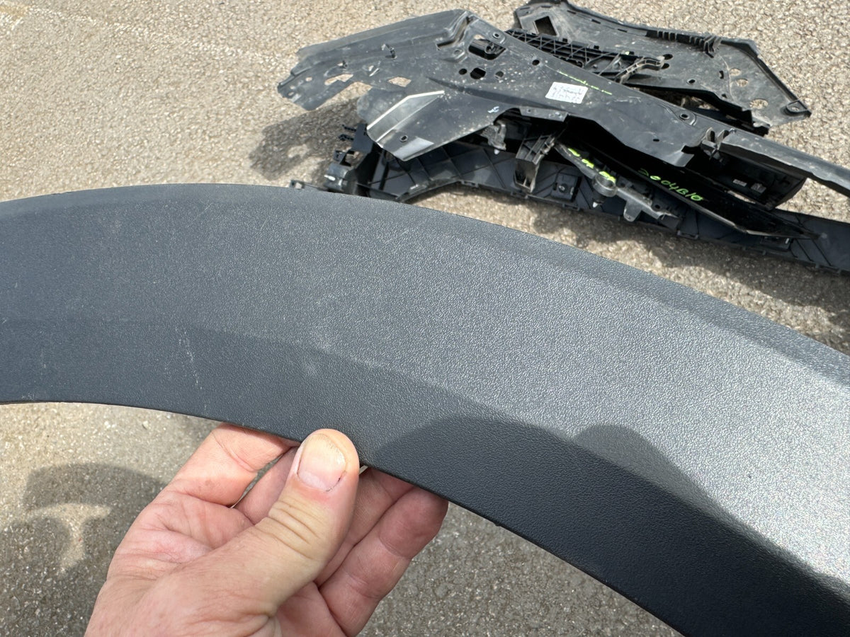 2022 Left Rear Wheel Arch (fender) Trim for Ford Puma BGTAA