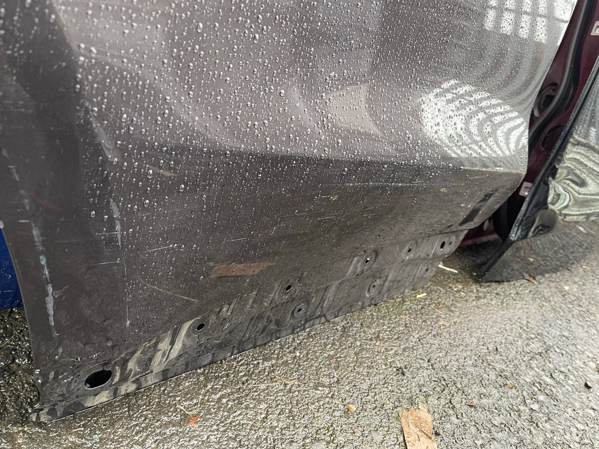 GENUINE JAGUAR E-PACE REAR RIGHT DRIVER BARE DOOR OSR