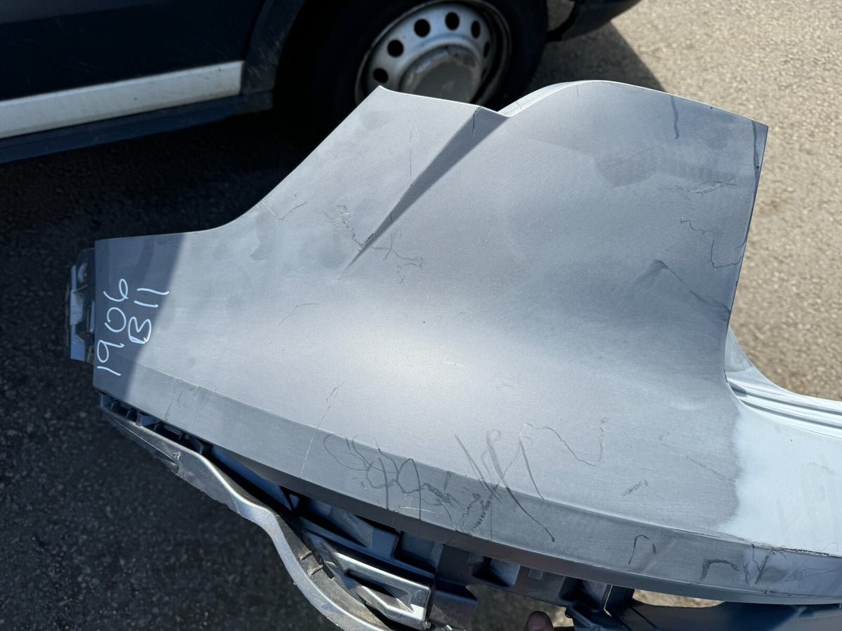 AUDI E-TRON Mk1 2019-2023 Bumper Belakang 64223 4KE807511 HANYA KULIT BUMPER