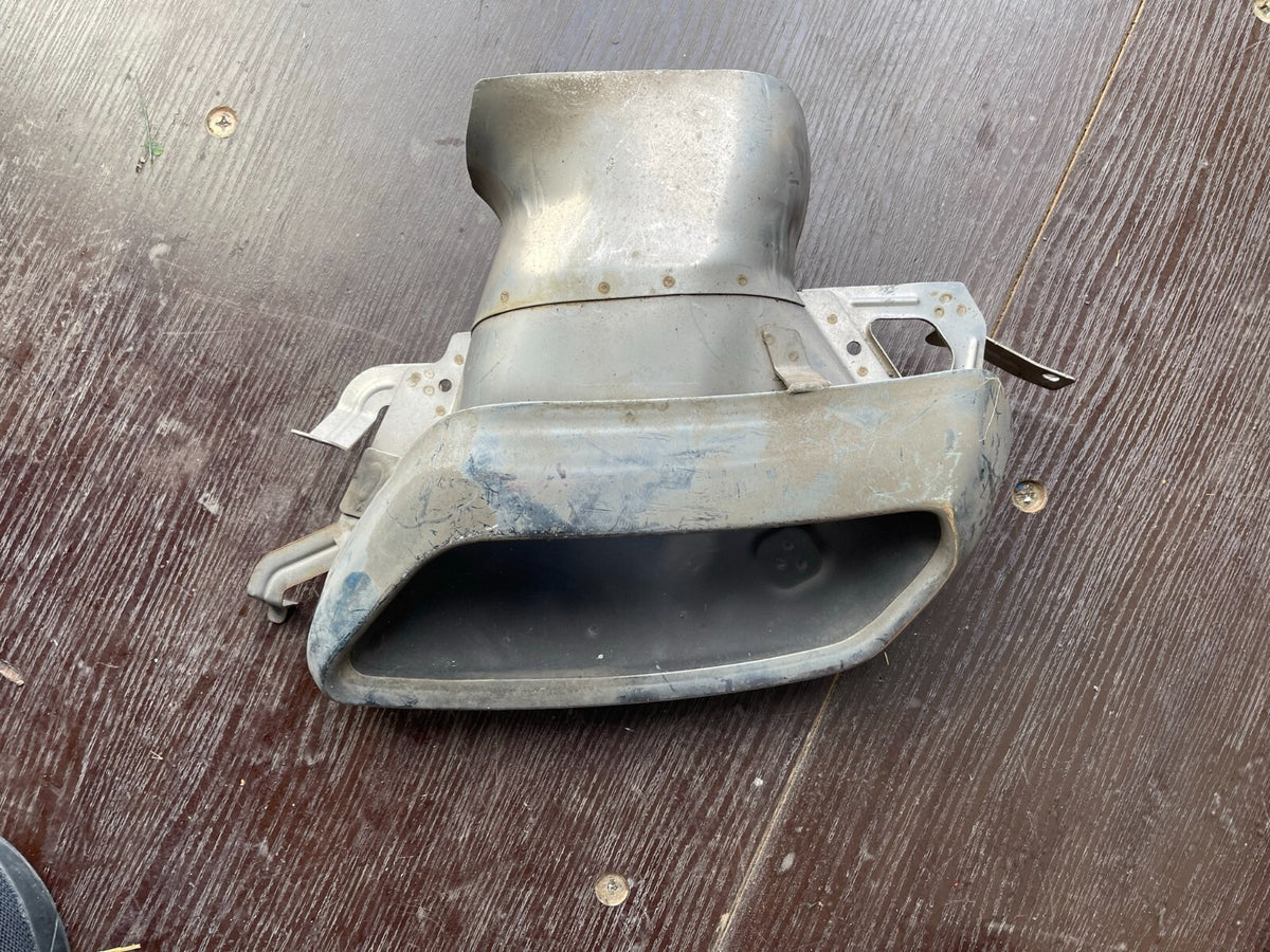 VOLVO XC40 Rear Left Side Exhaust Tip Ending 31407969 Genuine