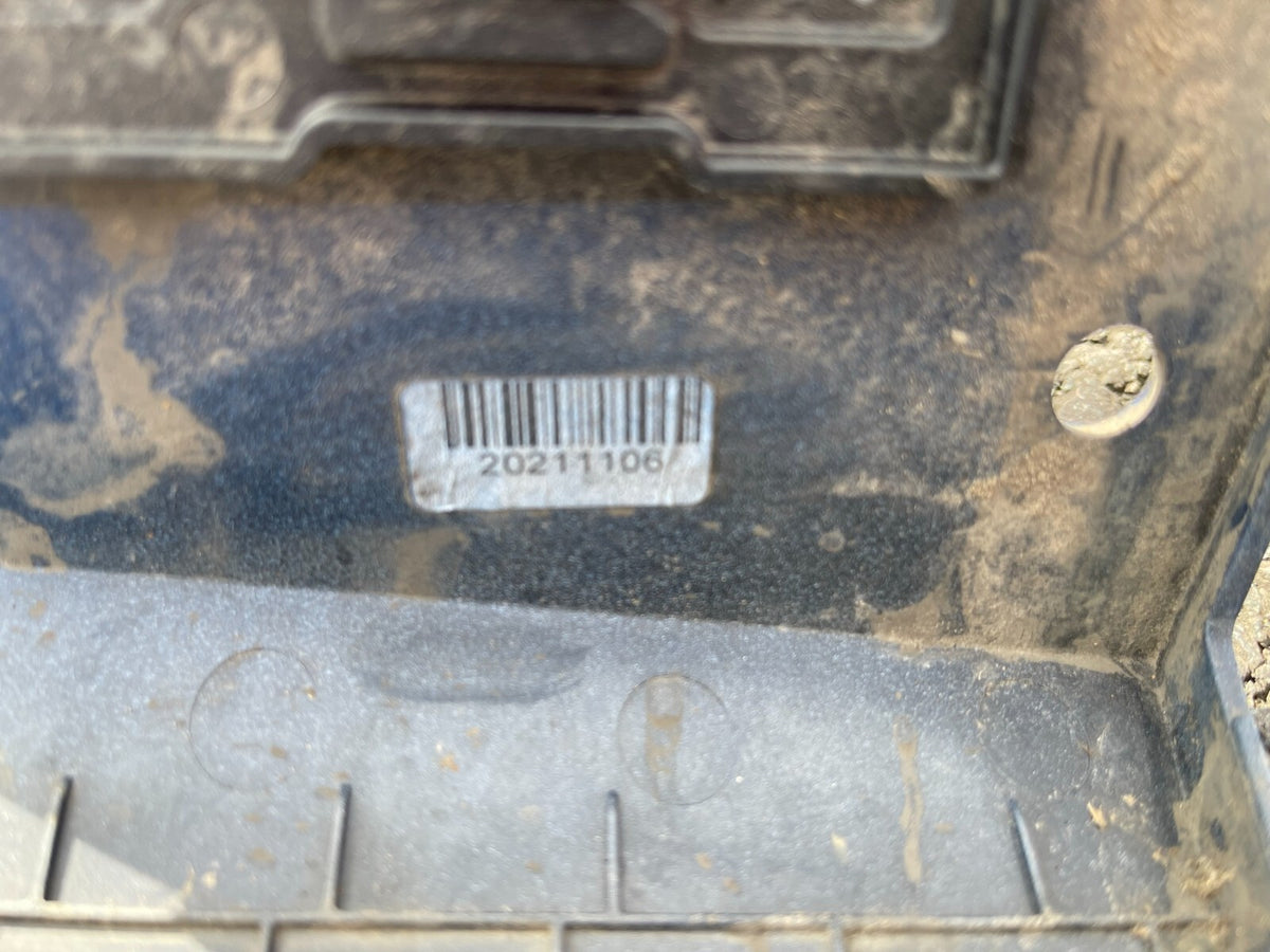 Kia Wheel Arch Trim RH Drivers Right OS CV GT LINE 20211106 87714-CVDA0