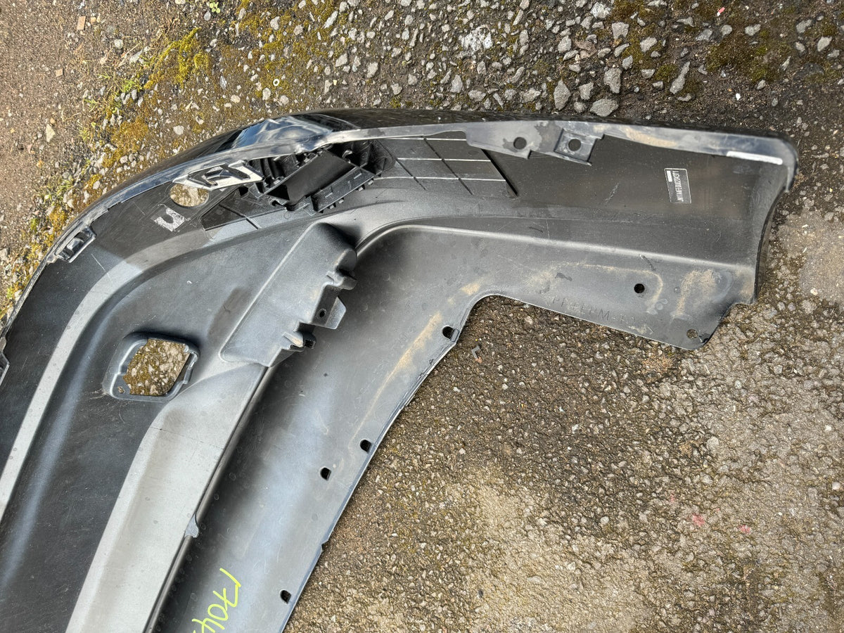 BUMPER BAWAH BELAKANG NISSAN ARIYA 2022-2023 HITAM DENGAN LUBANG SENSOR PARKIR (PDC) 850B25MP11