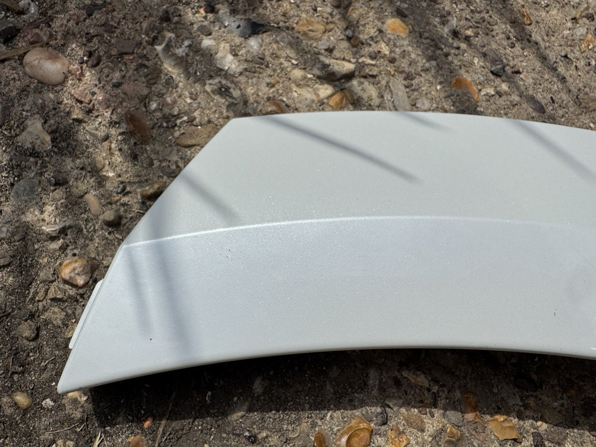 Volvo XC60 R Design Front Right Side Wheel Arch 31454796 Genuine
