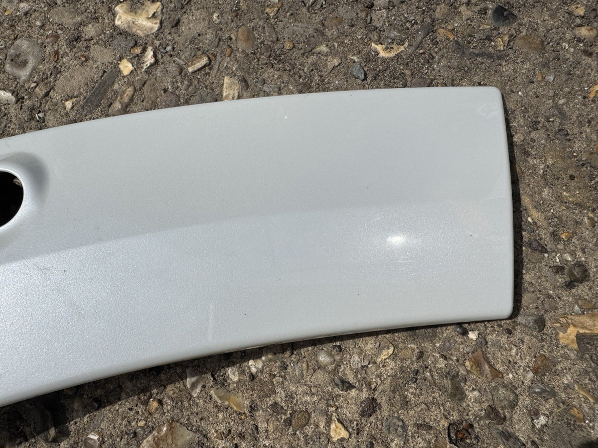 Volvo XC60 R Design Front Right Side Wheel Arch 31454796 Genuine