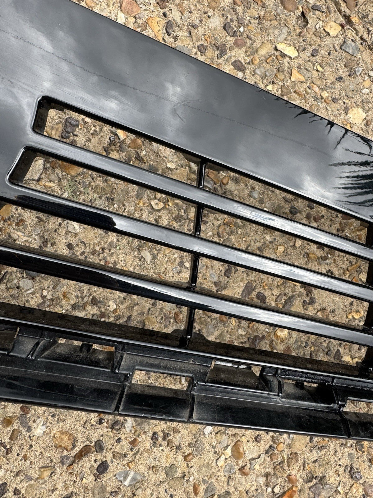VAUXHALL ASTRA L 2022 - ONWARDS GENUINE FRONT BUMPER UPPER GRILL