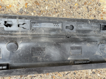 Volvo XC40 2023 Left front door trim molding 31448336 GRS4570