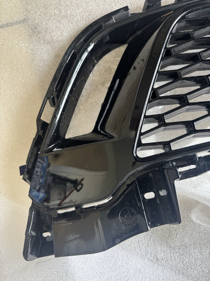 LAND ROVER DISCOVERY DYNAMIC L550 กระจังหน้าตัวล่าง กันชนหน้า (1551) LK72-17F791-F