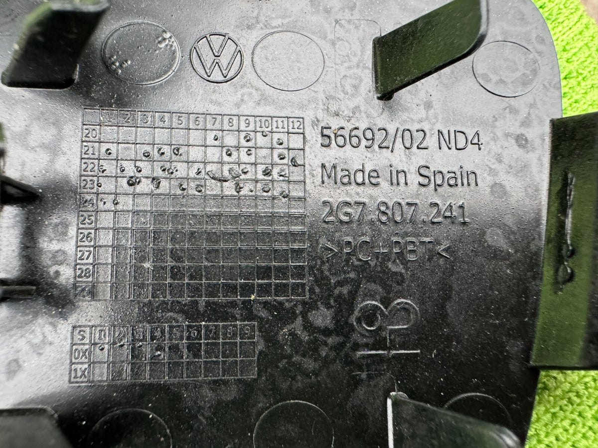 2023 VW TAIGO CS 右前保桿拖車鉤蓋 2G7807241A041 原廠正廠件