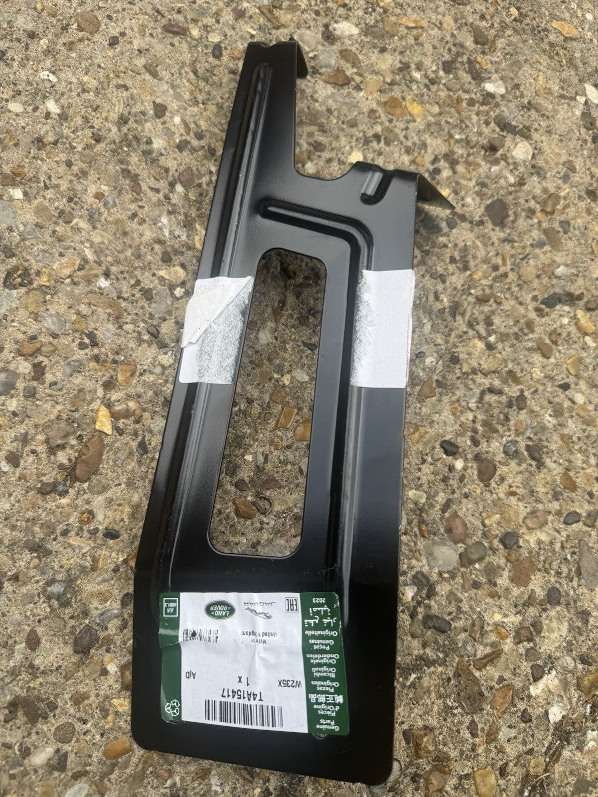 Jaguar F-PACE X761 Rear Right Bumper Support Bracket T4A15417 Genuine NEW OEM