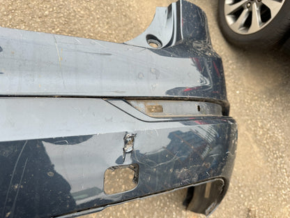 2022 VOLVO XC90 2015-22 BUMPER BELAKANG ATAS DAN BAWAH : 31690642 31353430 RUSAK
