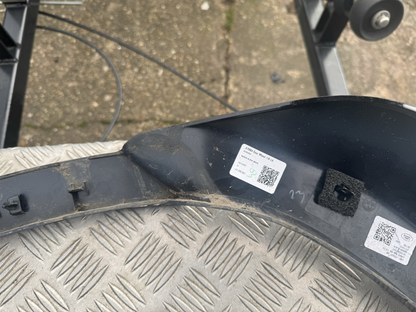GENUINE LAND ROVER DEFENDER L663 REAR LEFT WHEEL ARCH TRIM L8B2-290E23-BB