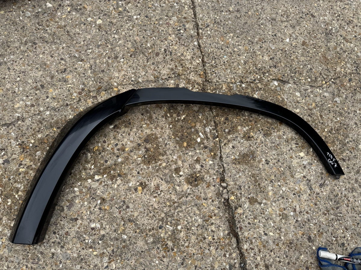 LAND ROVER DEFENDER L663 REAR left WHEEL ARCH TRIM 2020-ON L8B2-290E23AX WV-1273
