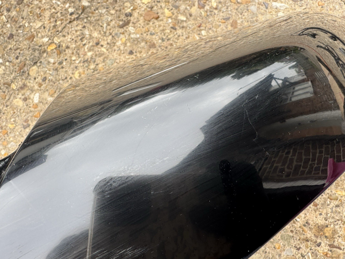 Range Rover Vogue Front Bumper Lower Right Trim 2020 ON M8E2-17E784-A Genuine