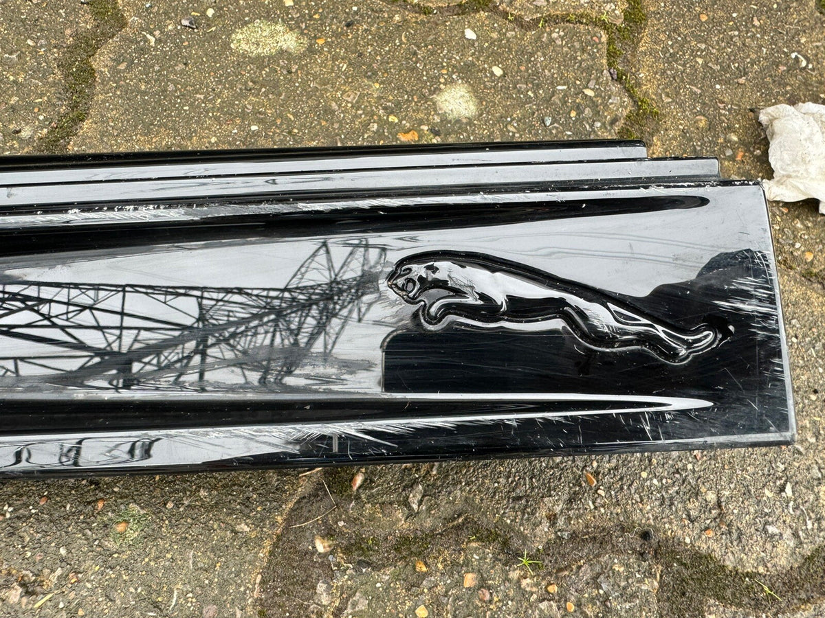 JAGUAR F TYPE X152 2021 前葉子板散熱孔 N/S PASSENGER SIDE 左側 MX53-280B11-BD